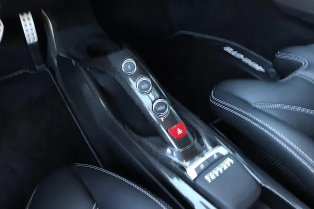 FERRARI 488 GTB 3.9 V8