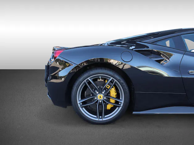 FERRARI 488 GTB 3.9 V8