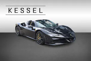 FERRARI SF90 Spider