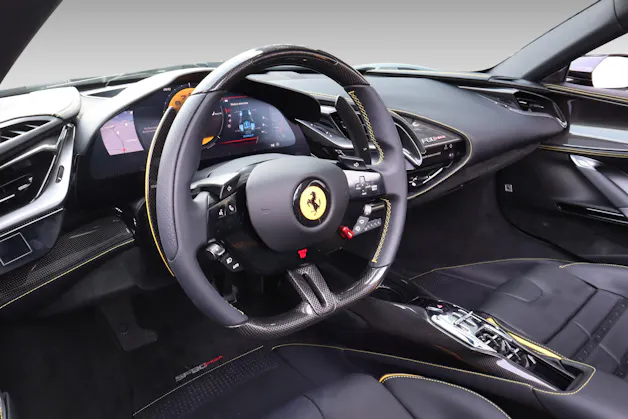 FERRARI SF90 Spider