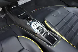 FERRARI SF90 Spider