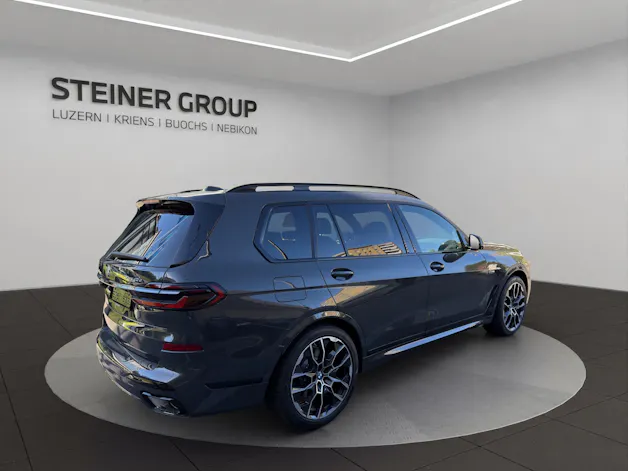 BMW X7 xDrive 48V 40d M Sport Pro Steptronic