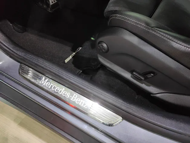 MERCEDES-BENZ GLC 250 d AMG Line 4m
