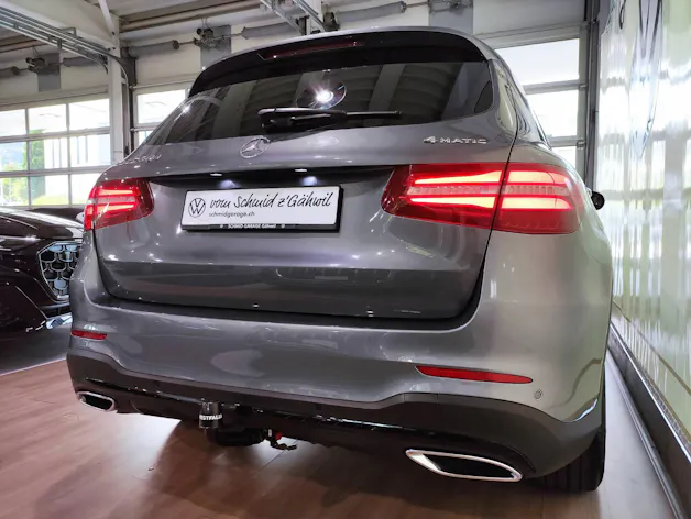MERCEDES-BENZ GLC 250 d AMG Line 4m