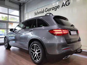 MERCEDES-BENZ GLC 250 d AMG Line 4m
