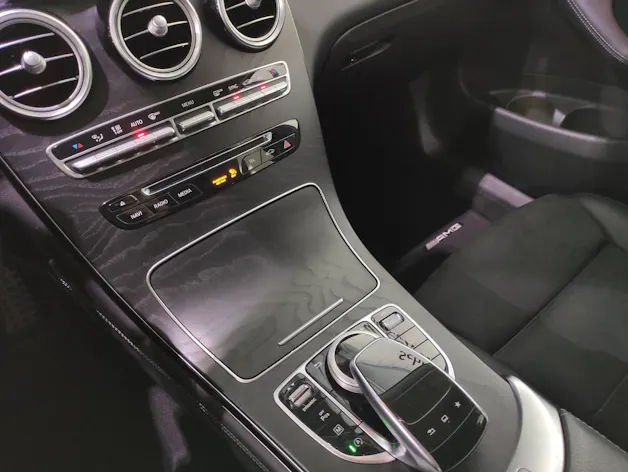 MERCEDES-BENZ GLC 250 d AMG Line 4m