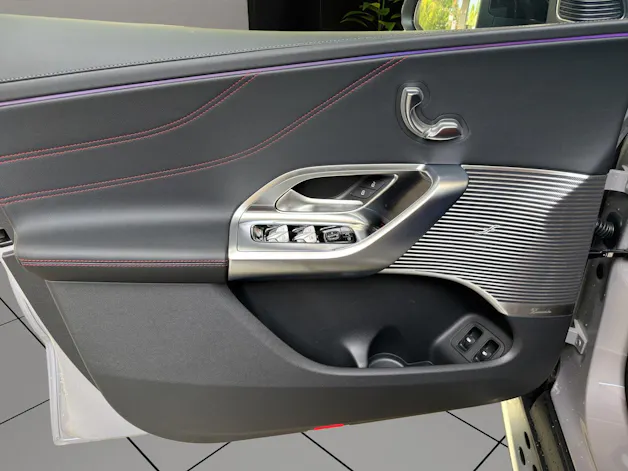 MERCEDES-BENZ GLC 400 4MATIC 94 kWh EQ