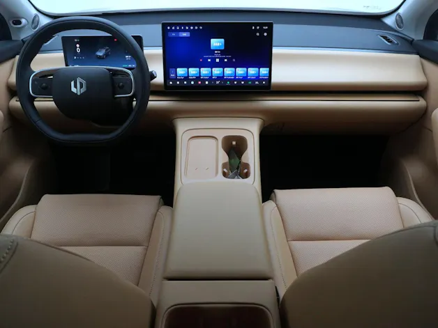 Leapmotor C10 Design Pro MAX AWD