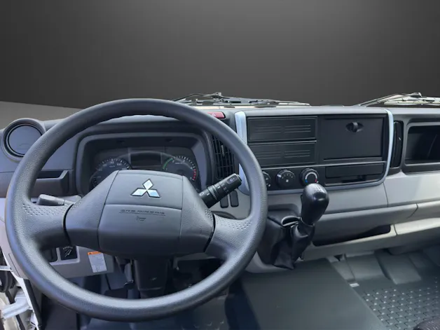 Mitsubishi Fuso Canter 3C15