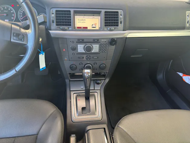 OPEL Vectra 2.2 Diamond Automatic