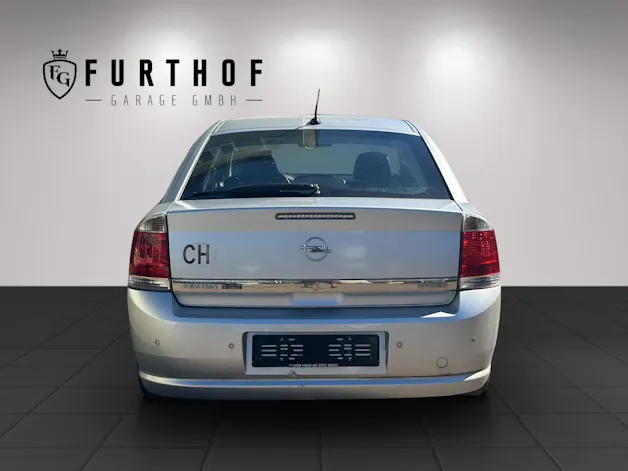 OPEL Vectra 2.2 Diamond Automatic