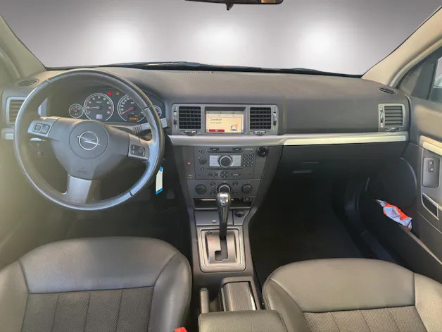 OPEL Vectra 2.2 Diamond Automatic