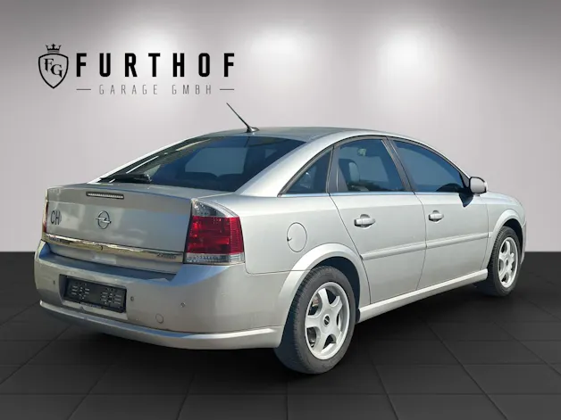 OPEL Vectra 2.2 Diamond Automatic