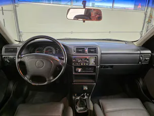 OPEL Vectra 2.0i Turbo 4x4 1 von 7 sehr selten mit Vollleder Ausstatung