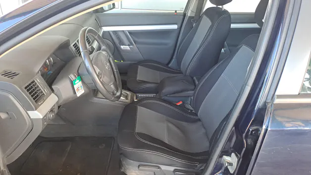 OPEL Vectra 2.2 Comfort