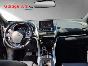 MITSUBISHI ECLIPSE CROSS 10