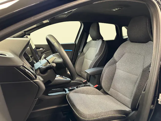 Mitsubishi Grandis 1.8 HEV Intense