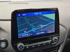 https://vehicle.imgix.net/4490796/77160628-8dd3-405a-b3a5-aec38c2b6cc5.jpg