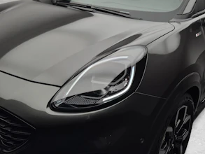 https://vehicle.imgix.net/4490796/b08b3932-ae4b-4388-a6cb-2bbf765898b0.jpg