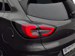 https://vehicle.imgix.net/4490796/fc98a644-113a-4e20-9324-5fb865a484ee.jpg