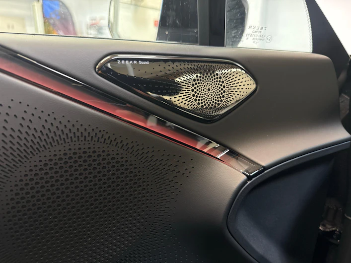 immagine del veicolo ZEEKR 7GT