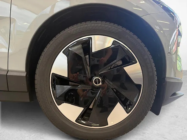 VOLVO EX30 E60 Twin Ultra Performance AWD - Ruote invernali incluse