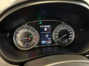 https://vehicle.imgix.net/4490850/4860e0ed-febe-4b6e-8d0e-c22fb98adcfe.jpg