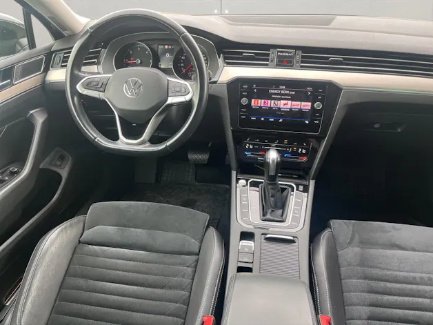 VW Passat Variant 2.0 TDI 150 Elegance DSG