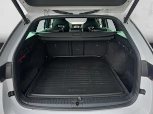 SKODA Octavia Combi 2.0 TDI RS 4x4 DSG (CH)
