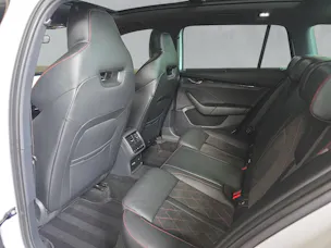 SKODA Octavia Combi 2.0 TDI RS 4x4 DSG (CH)