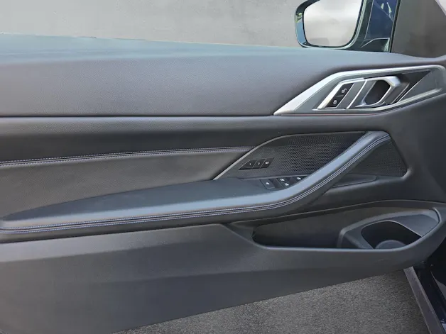 BMW 430i Cabrio M Sport G23 (CH)