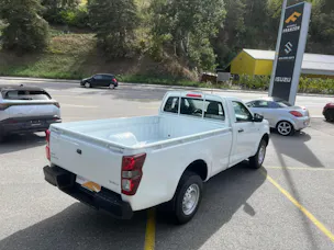 ISUZU D-Max Single Pick-up 2.2 DDi B-Strong 4x4