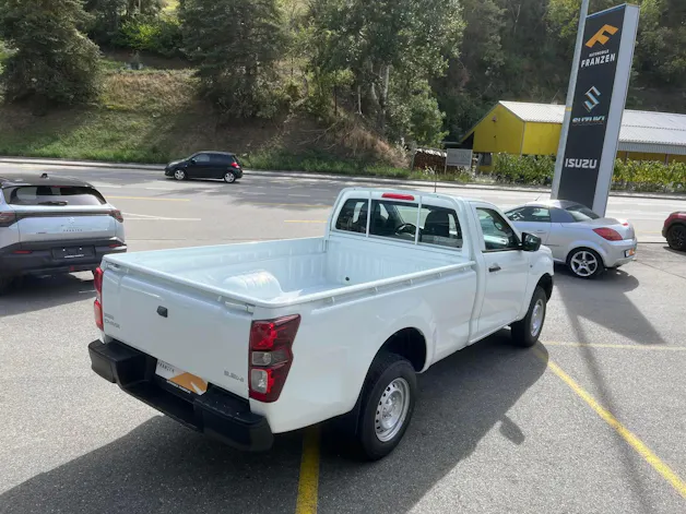ISUZU D-Max Single Pick-up 2.2 DDi B-Strong 4x4