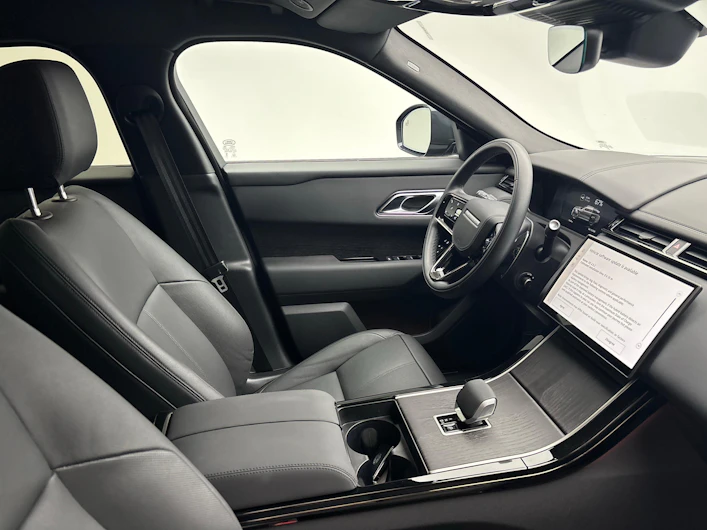 Fahrzeugbild LAND ROVER RANGE ROVER VELAR