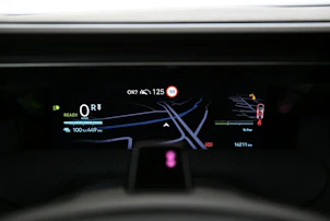 image du véhicule CITROEN Citroën e-C5 Aircross Plus