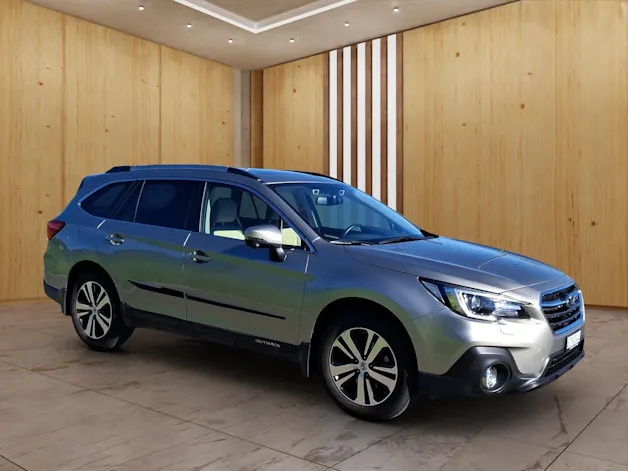 Subaru Outback 2.5i Luxury AWD