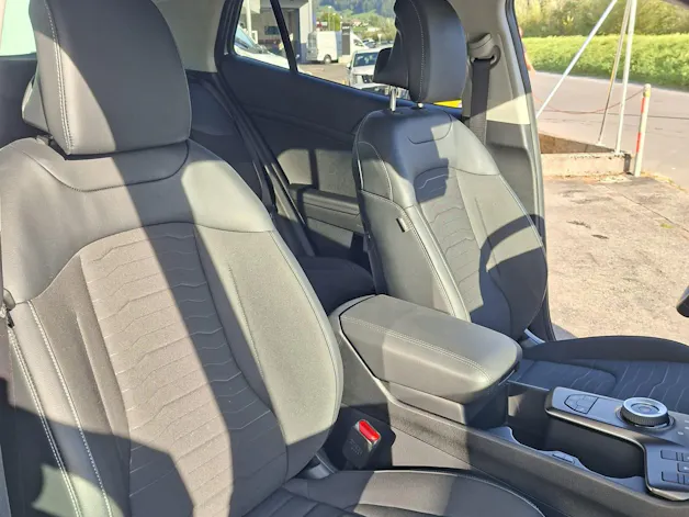 Kia Sportage 1.6 T-GDi Hybrid Power Edition