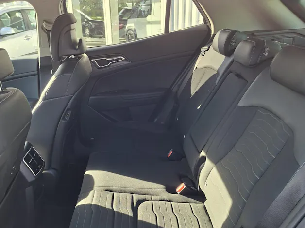 Kia Sportage 1.6 T-GDi Hybrid Power Edition