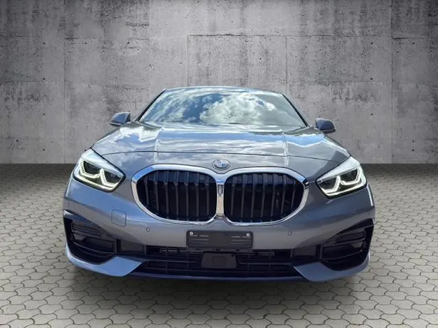 BMW 120d xDrive Sportline  **CH Fahrzeug**