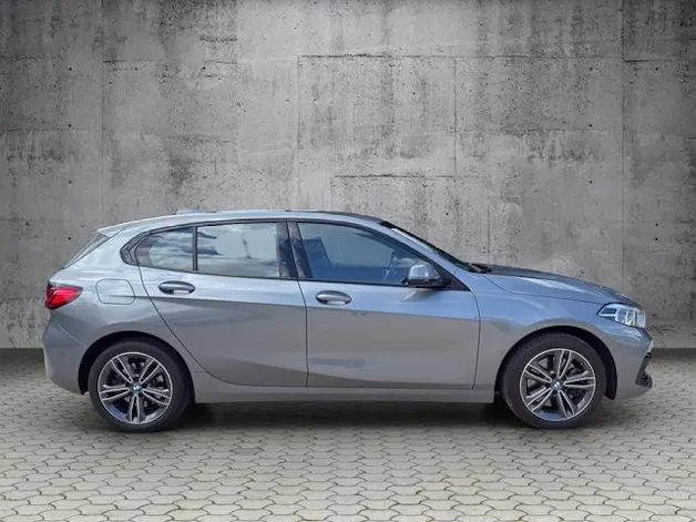 BMW 120d xDrive Sportline  **CH Fahrzeug**