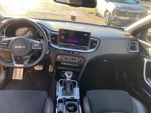 Kia Ceed 1.6 T-GDi GT