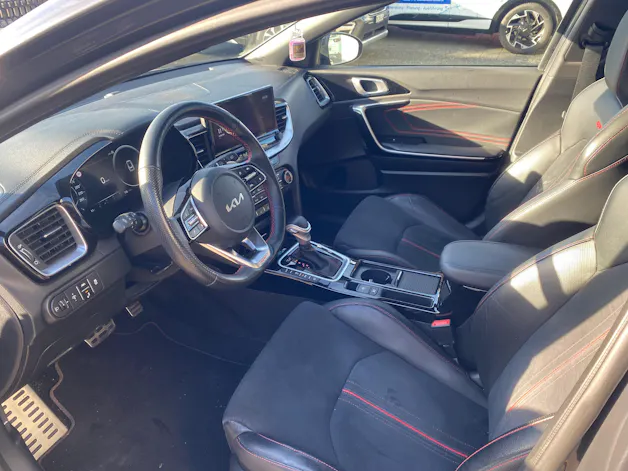 Kia Ceed 1.6 T-GDi GT