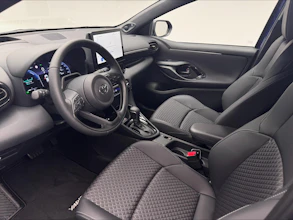 https://vehicle.imgix.net/4490969/92bf1ee0-094d-4181-87f8-e09b2e65ed4a.jpg