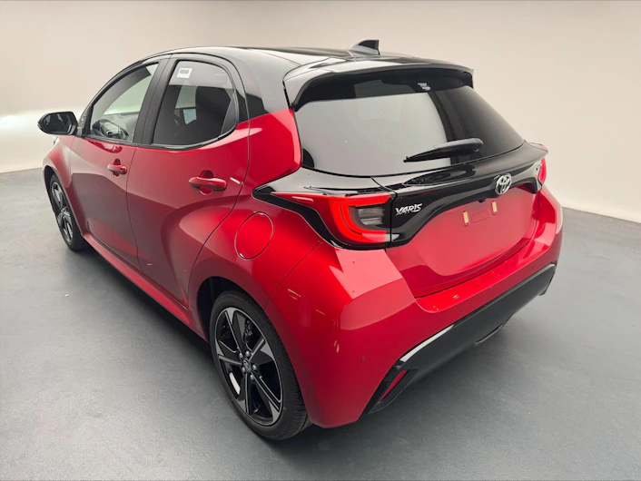 Fahrzeugbild TOYOTA YARIS