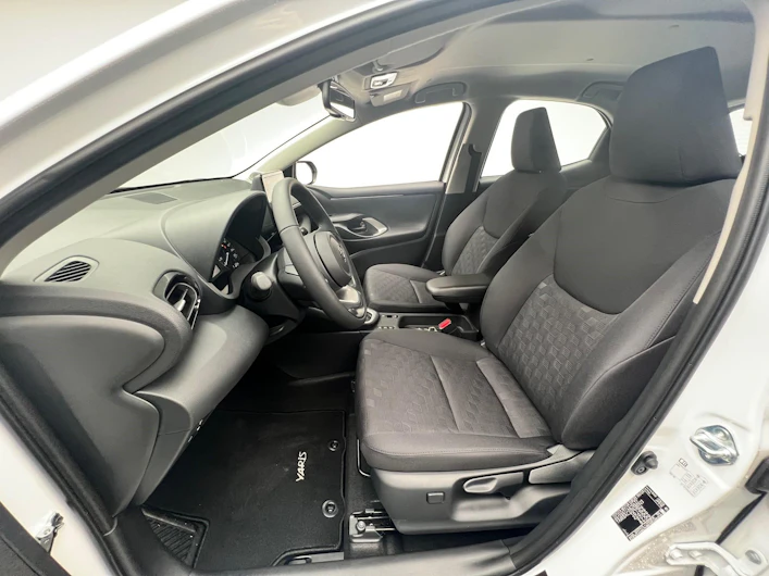 Fahrzeugbild TOYOTA YARIS