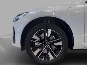 VOLVO XC60 2.0 T6 TE Plus Dark eAWD