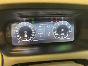 Fahrzeugbild LAND ROVER Discovery Sport 1.5 T 270e Dynamic SE