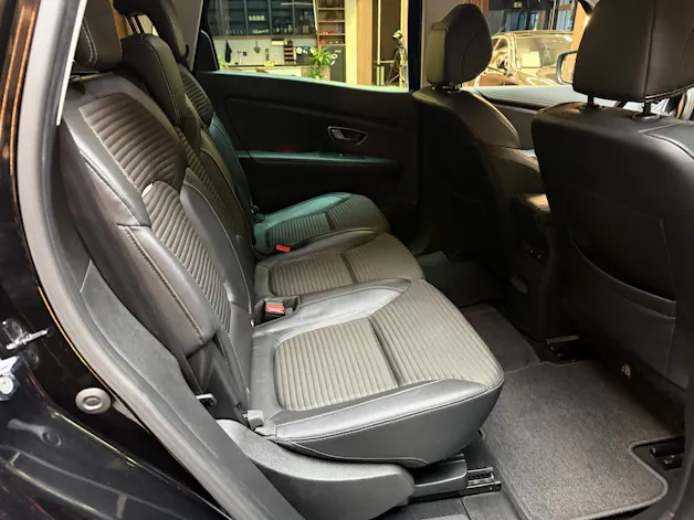 RENAULT Grand Scénic 1.8 Blue dCi Zen EDC