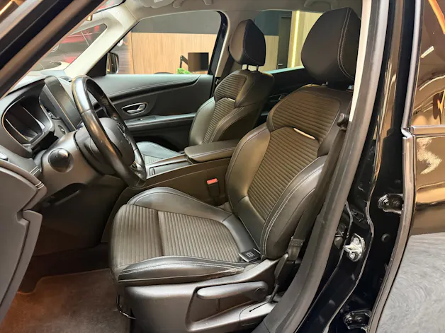 RENAULT Grand Scénic 1.8 Blue dCi Zen EDC