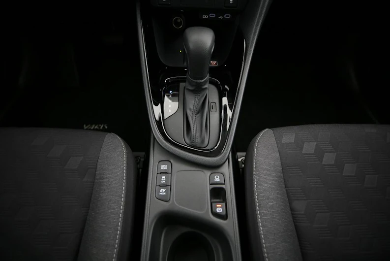 Fahrzeugbild TOYOTA YARIS